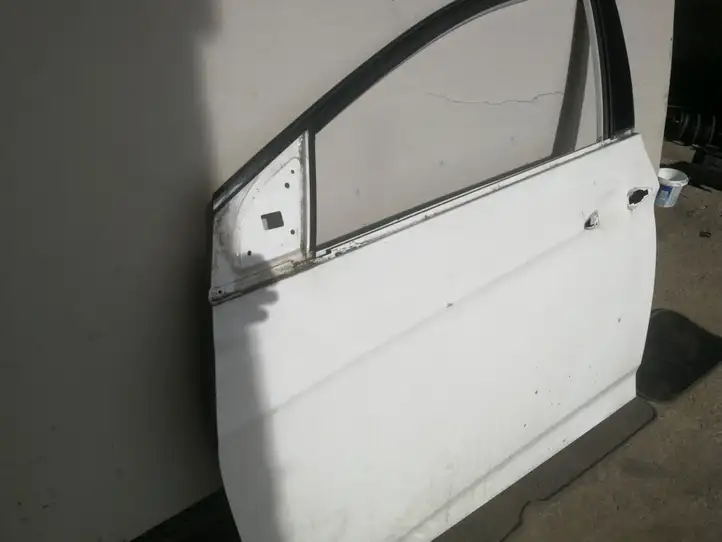 Hyundai i40 (2011 - ) Дверь — фото 2