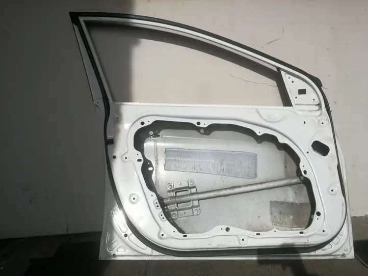 Hyundai i40 (2011 - ) Дверь — фото 3