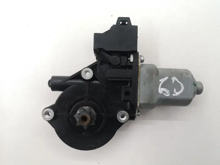 Nissan Juke I F15 (2010 - 2018) 82731CV01B Стеклоподъемник задней двери — фото 1