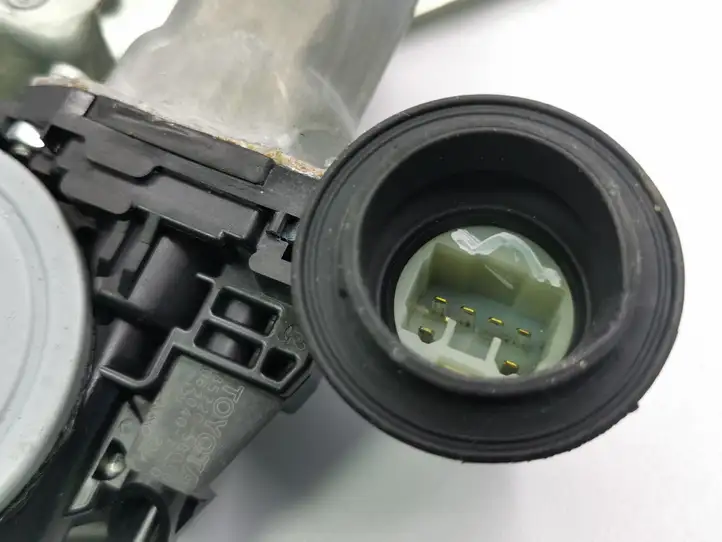 Lexus GS 300 350 430 450h (2004 - 2007) 8572058010 Стеклоподъемник передней двери (комплект) — фото 2
