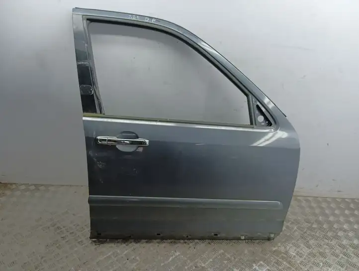 Honda CR-V (2004 - 2006) Дверь — фото 1
