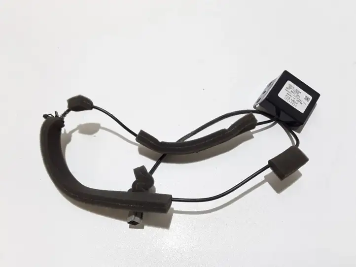 Nissan X-Trail T31 (2007 - 2014) 25975JG40A GPS антенна — фото 1