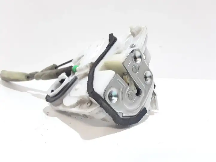 Mazda 3 II (2011 - 2013) BBP21H08 Замок задней двери — фото 1