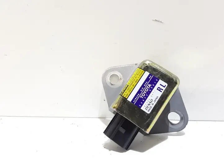 Toyota Land Cruiser (J120) (2002 - 2009) 8983360010 Датчик удара SRS — фото 4