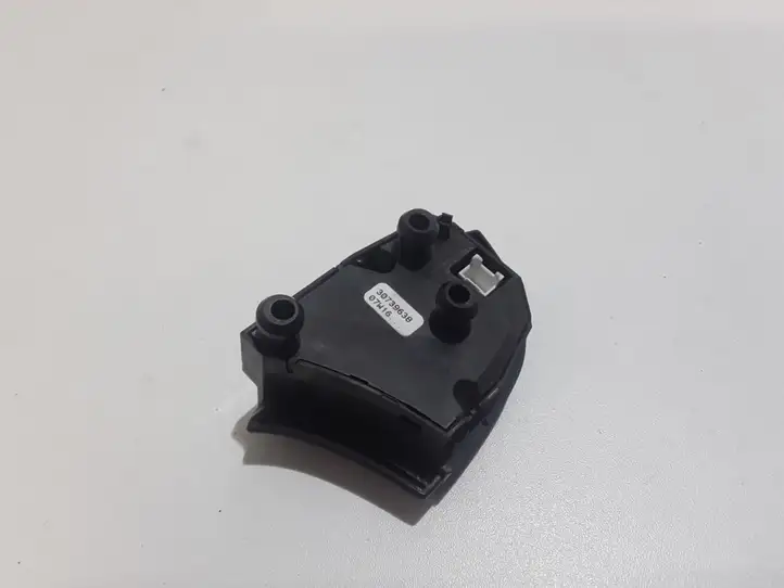 Volvo XC90 (2006 - 2014) 30739638 Кнопки на рулевом колесе — фото 2