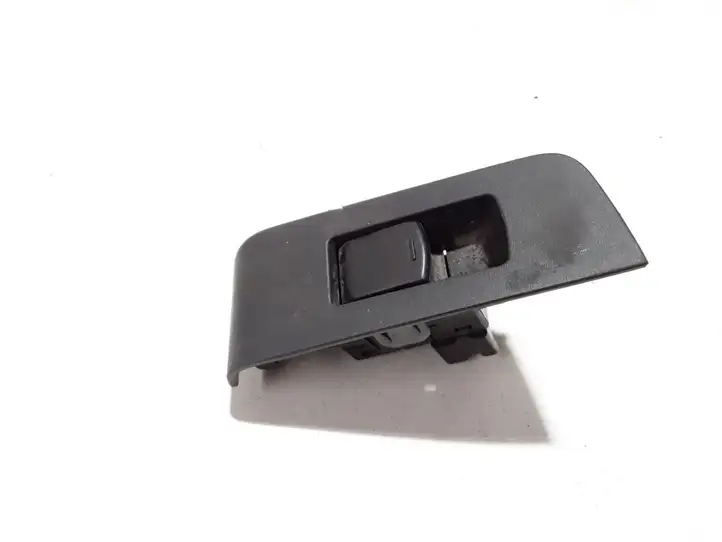 Nissan X-Trail T31 (2007 - 2014) 82960JG00A Кнопка стеклоподъемников — фото 1