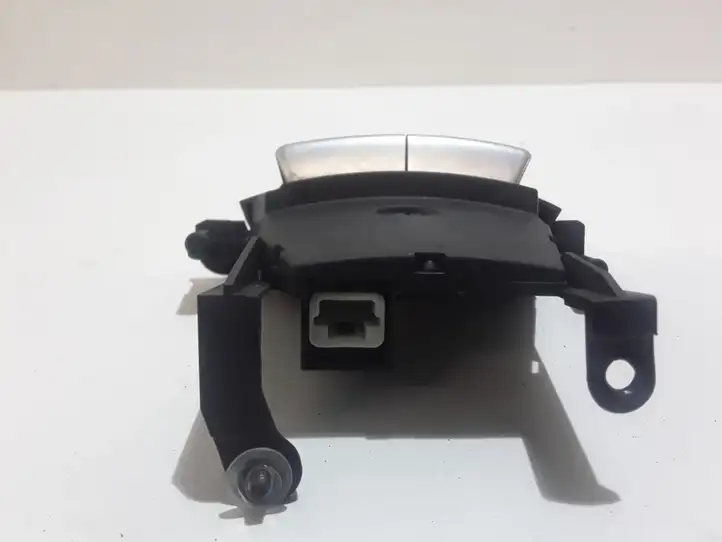 Nissan Primera (2001 - 2008) 25552BA000 Кнопки на рулевом колесе — фото 3