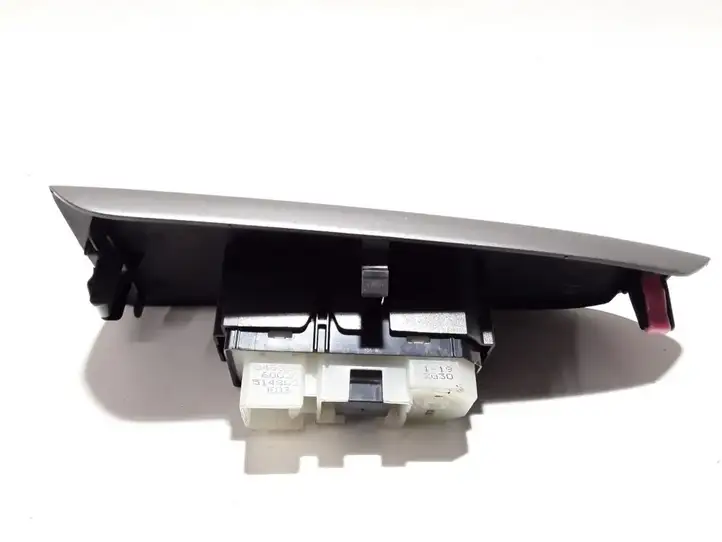 Toyota Land Cruiser (J120) (2002 - 2009) 7423260370 Блок кнопок стеклоподъемников — фото 2