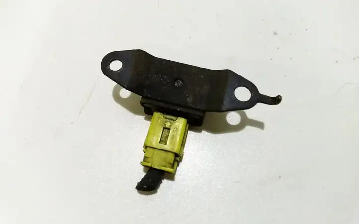Toyota Land Cruiser (J120) (2002 - 2009) 8917335060 Датчик удара SRS — фото 2