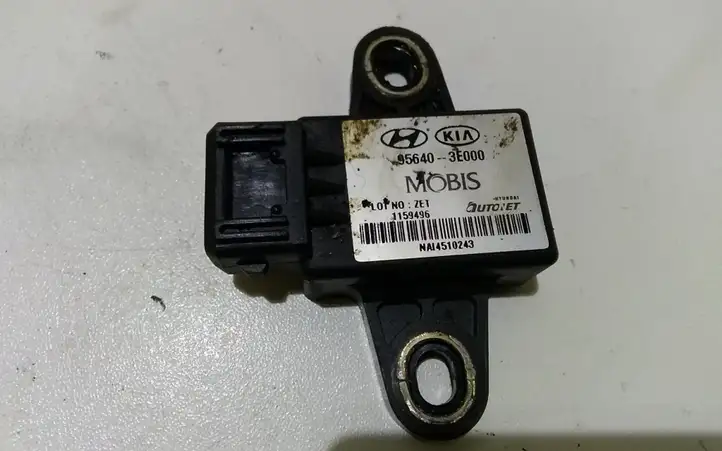 Kia Sorento (2002 - 2006) 956403E000 Датчик удара SRS — фото 1