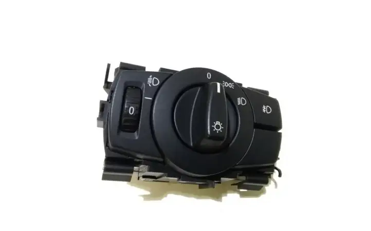 BMW 3 E90 E91 (2005 - 2012) 6932794 Включатель фонарей — фото 1
