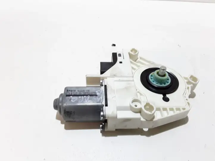 Audi A4 S4 B8 8K (2007 - 2011) 8K0959811 Стеклоподъемник задней двери — фото 4