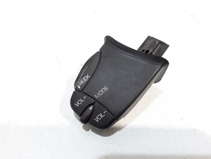 Ford Focus (1998 - 2004) 98AB14K147 Кнопки на рулевом колесе — фото 1