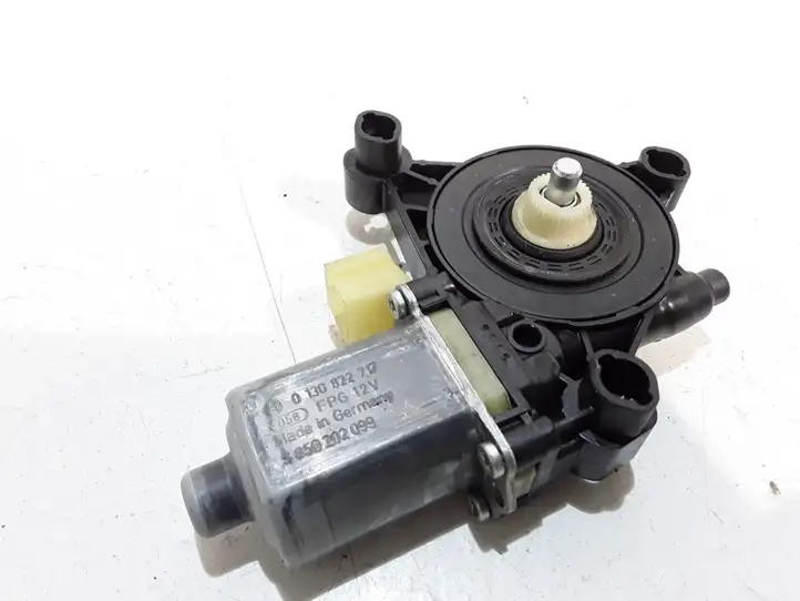 Audi A3/S3 8V (2012 - 2016) 0130822717 Стеклоподъемник задней двери — фото 1