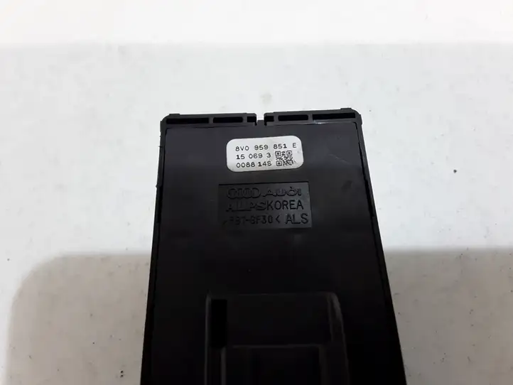 Audi A3/S3 8V (2012 - 2016) 8V0959851 Кнопка стеклоподъемников — фото 5