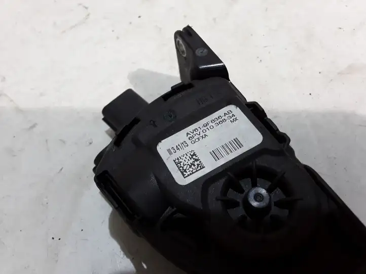 Ford Focus Grand C-MAX (2010 - 2019) AV619F836AB Педаль акселератора — фото 4