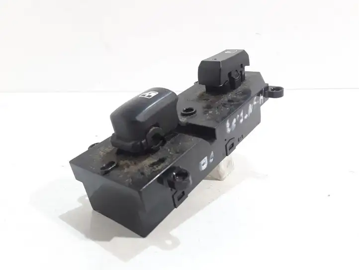 Hyundai Santa Fe (2005 - 2009) 371510 Блок кнопок стеклоподъемников — фото 1