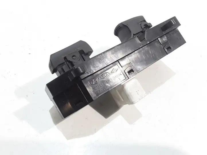 Hyundai Santa Fe (2005 - 2009) 371510 Блок кнопок стеклоподъемников — фото 3