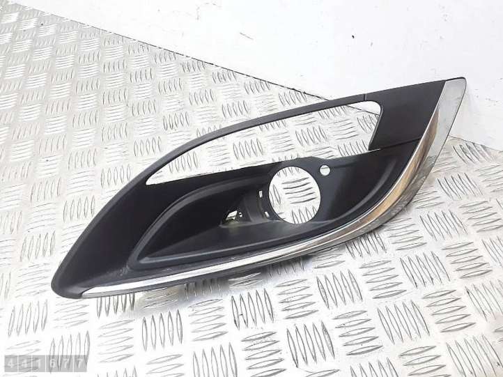 LH13368708 Opel Astra J Priešrūkinio žibinto apdaila/ grotelės