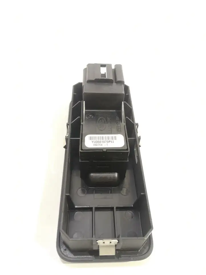 Land Rover Discovery 3 - LR3 (2004 - 2009) YUD501070PVJ Блок кнопок стеклоподъемников — фото 5