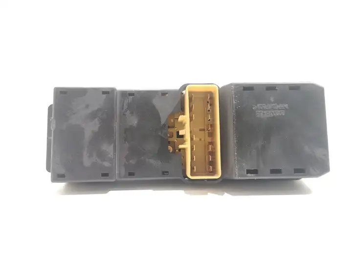 Opel Antara (2006 - 2011) 202005436 Кнопка стеклоподъемников — фото 4