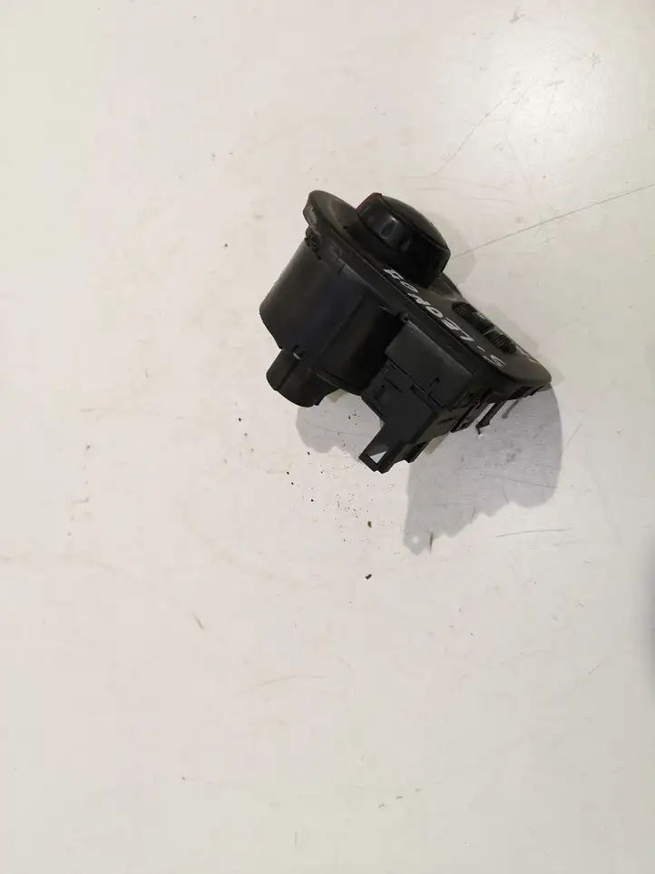 Seat Leon (1P) (2005 - 2012) 5P0919094A Включатель фонарей — фото 4