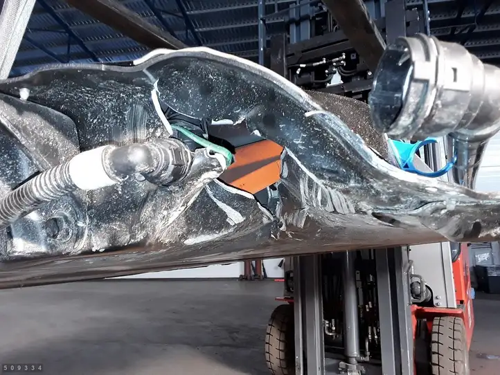Tesla Model Y (2019 - 2024) 170001298F Модуль аккумуляторной батареи гибридного автомобиля / электромобиля — фото 3