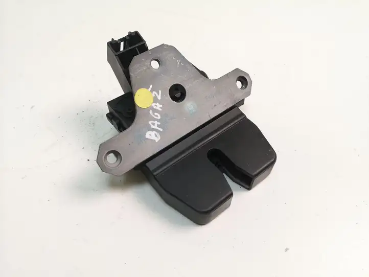 Ford C-Max (2010 - 2015)   Замок задней крышки