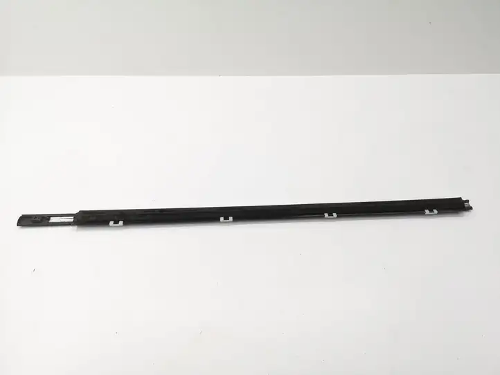 Nissan Qashqai (2006 - 2010) Накладка стекла задней двери — фото 6