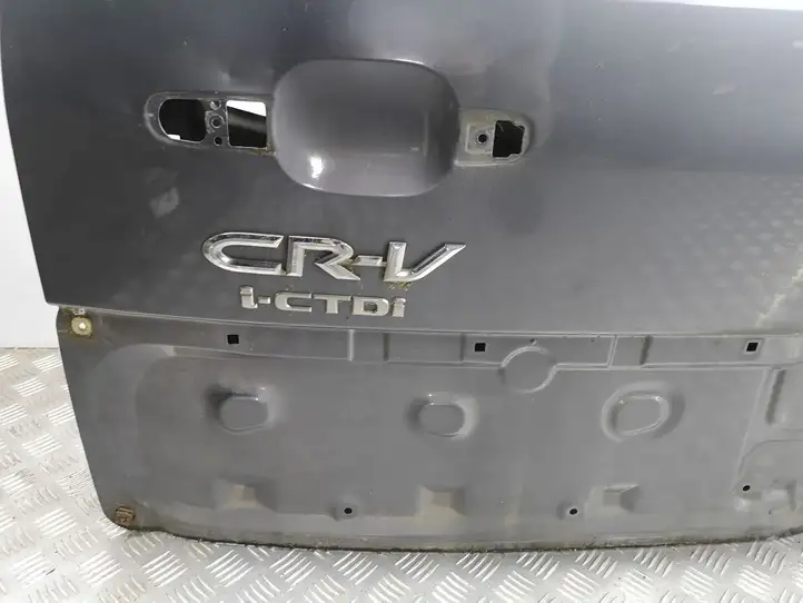 Honda CR-V (2004 - 2006) Крышка багажника — фото 9
