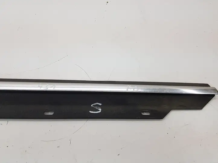 Audi A6 S6 C5 4B (1997 - 2001) 4B0853763J Накладка стекла задней двери — фото 6