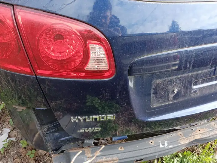 Hyundai Santa Fe (2005 - 2009) Крышка багажника — фото 6