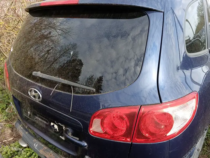 Hyundai Santa Fe (2005 - 2009) Крышка багажника — фото 7