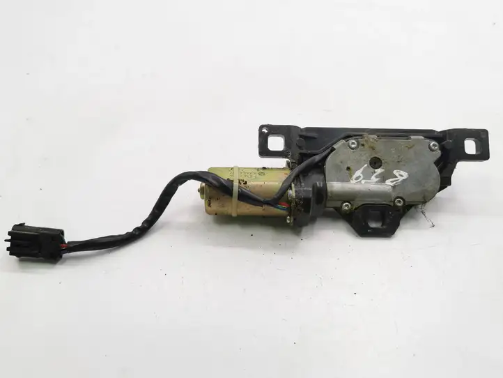BMW 5 E60 E61 (2004 - 2010) 7129931 Доводчик крышки багажника — фото 1