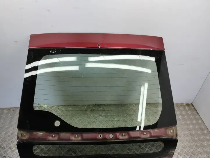 Toyota Prius (XW20) (2003 - 2009) Крышка багажника — фото 2