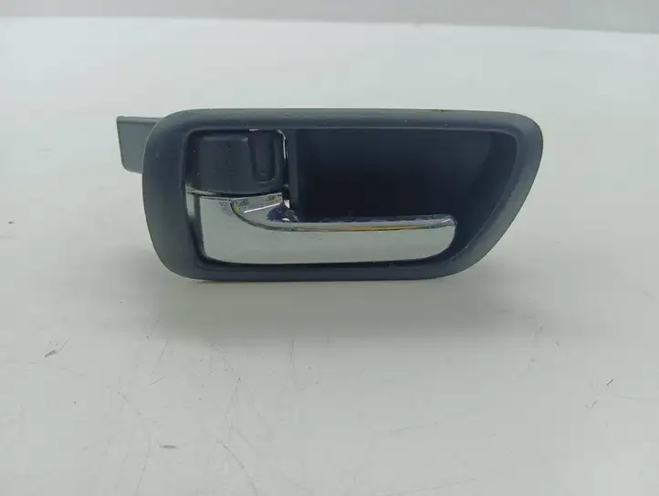 Toyota Corolla Verso AR10 (2004 - 2009) 692060F010 Внутренняя ручка двери — фото 1