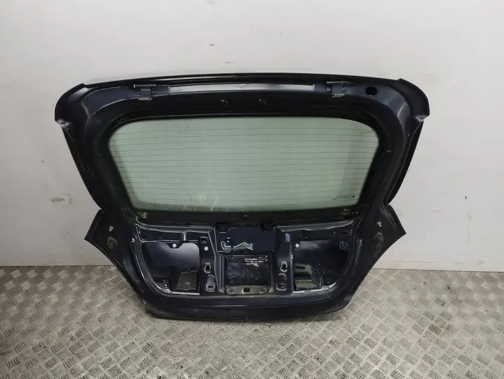 Opel Corsa D (2006 - 2010)   Задняя крышка (багажника)