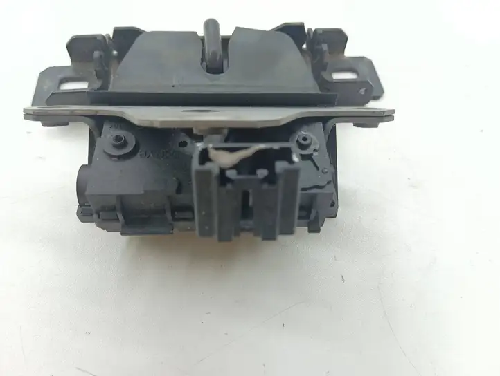 Ford Focus (2011 - 2015) 3M51R404B1 Замок крышки багажника — фото 4
