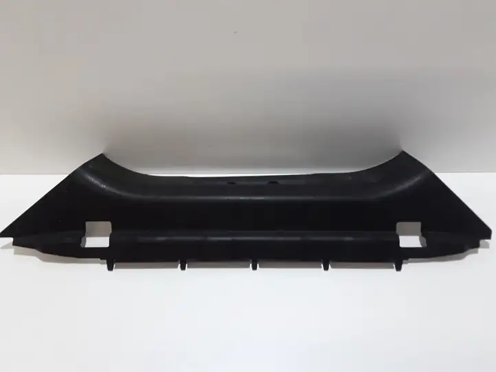 Renault Megane II (2002 - 2005) 8200128739 Отделка крышки багажника — фото 1