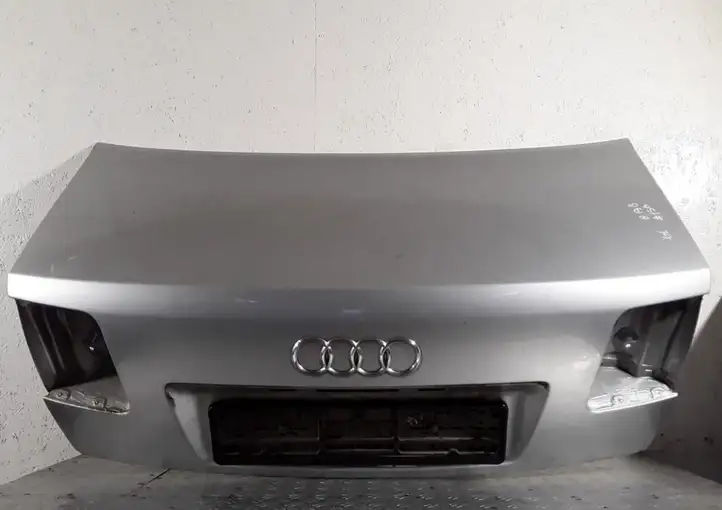 Audi A8 S8 D3 4E (2002 - 2005) Крышка багажника — фото 4