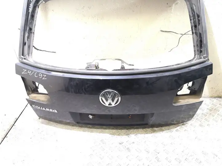 Volkswagen Touareg I (2002 - 2010) Крышка багажника — фото 2