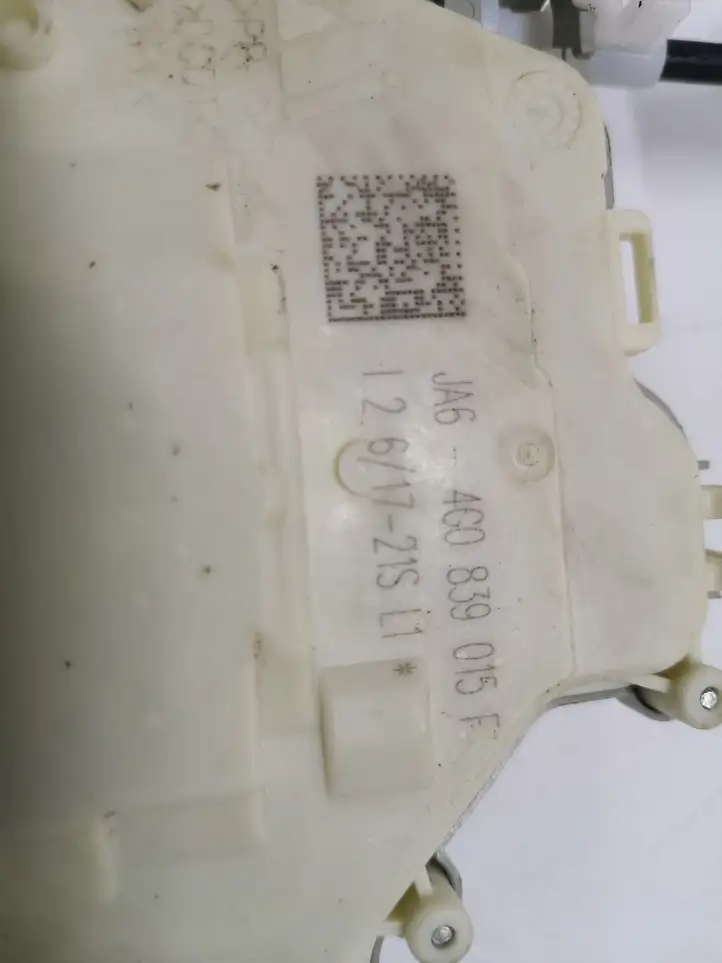 Audi A4 S4 B9 (2015 - 2019) 4G0839015F Замок задней двери — фото 6