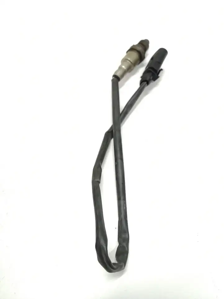 Audi A4 (2015 - 2019)  8K0906262F Зонд «Lambda»