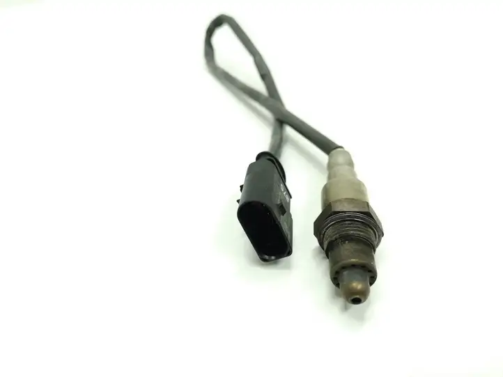 Audi A4 (2015 - 2019)  8K0906262F Зонд «Lambda»