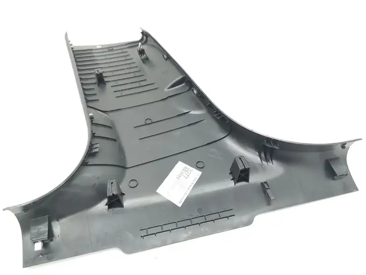 Audi A6 C7 (2011 - 2014) 4G0867240 Нижняя обшивка стойки B — фото 3
