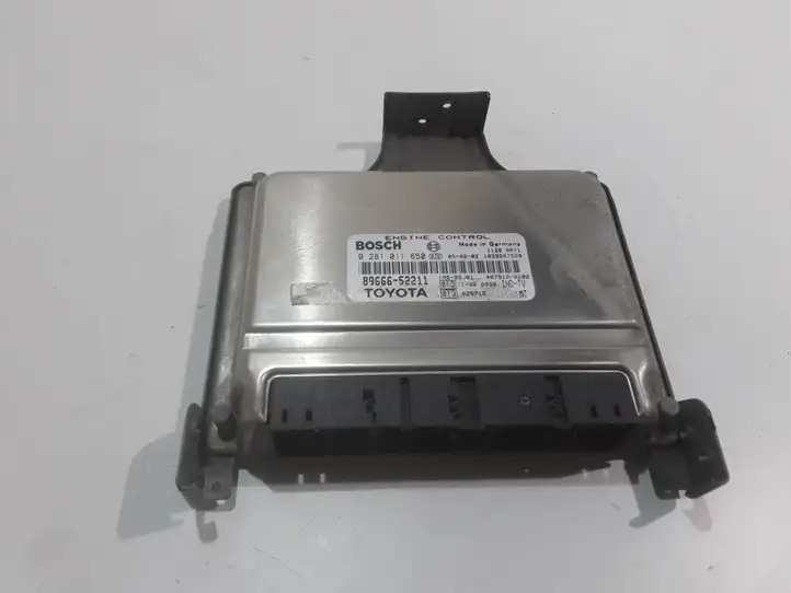 Toyota Yaris Verso (1999 - 2005) 8966652211 Блок управления двигателем (ЭБУ) — фото 3