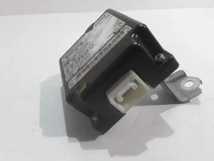 Toyota Yaris Verso (1999 - 2005) 8974152021 Блок управления дверью — фото 1