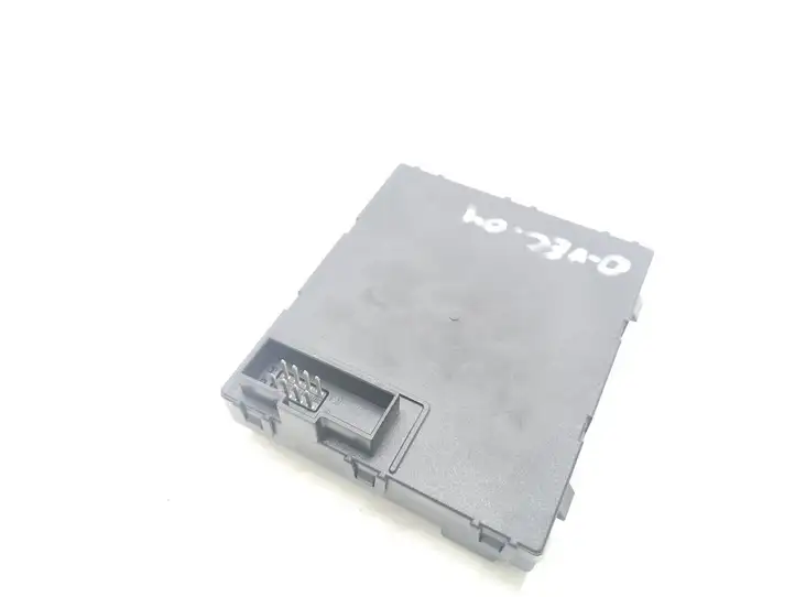 Opel Vectra C (2002 - 2005) 13168781 Модуль комфорта — фото 3