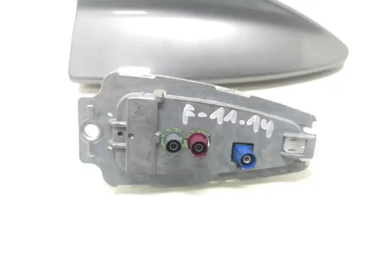 BMW 5 F10 F11 (2009 - 2016)  6982662 Антенна (антенна GPS)