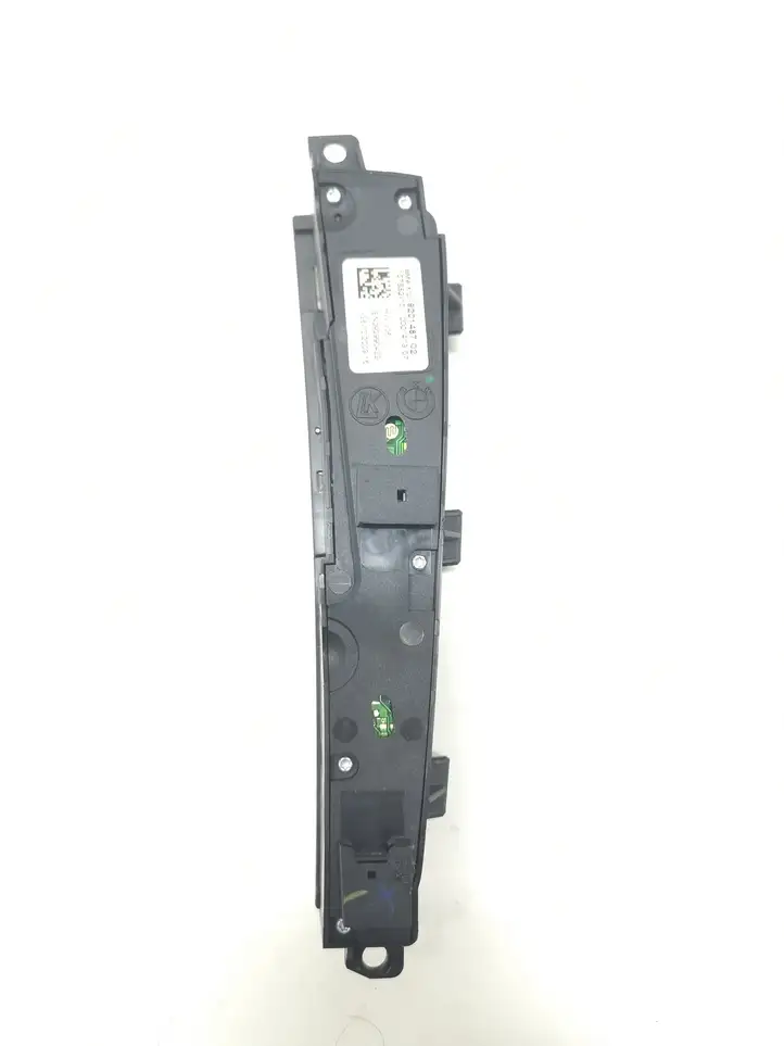BMW 7 F01 (2008 - 2016) 6131920148702 Другие включатели / ручки/ переключатели — фото 2